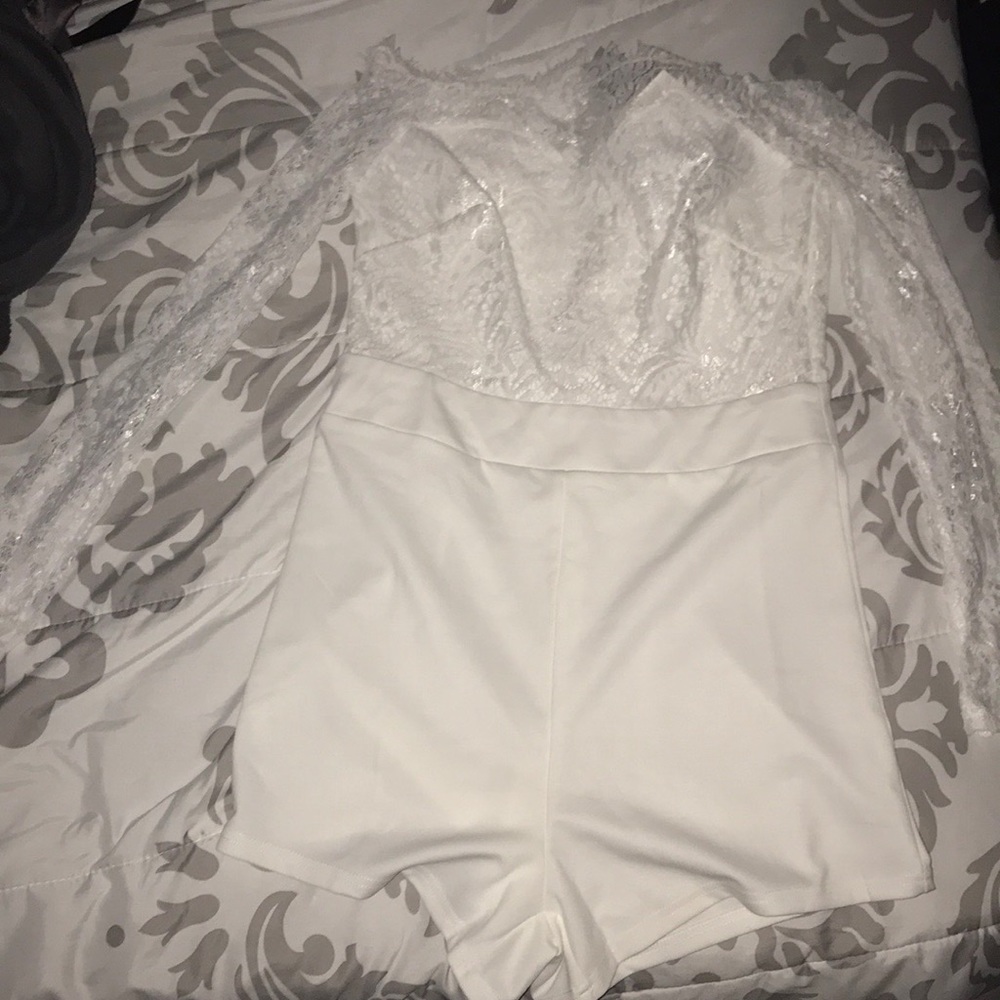 Dress that has short cut bottom from Yoins